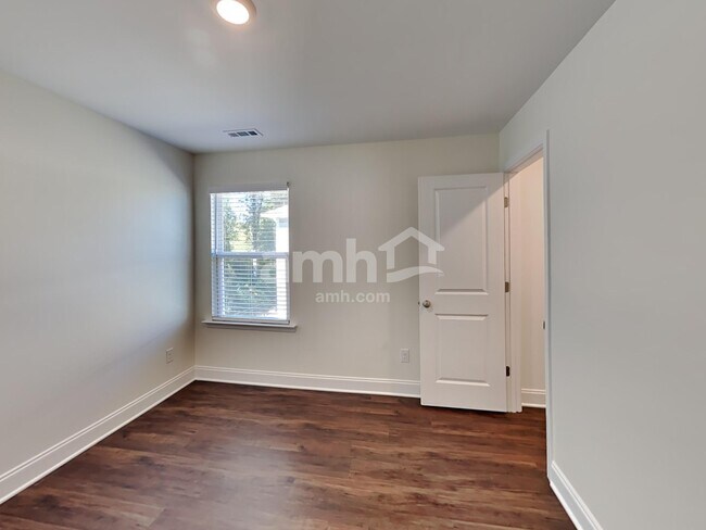 Building Photo - 3831 Kindness Wy