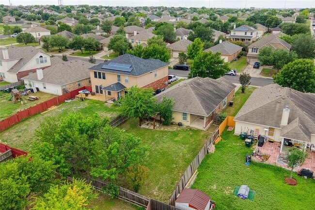 Building Photo - 1207 Cherrywood