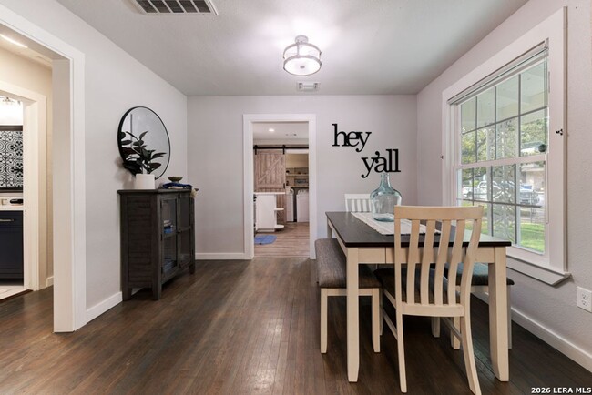 Building Photo - 406 McKinley Ave