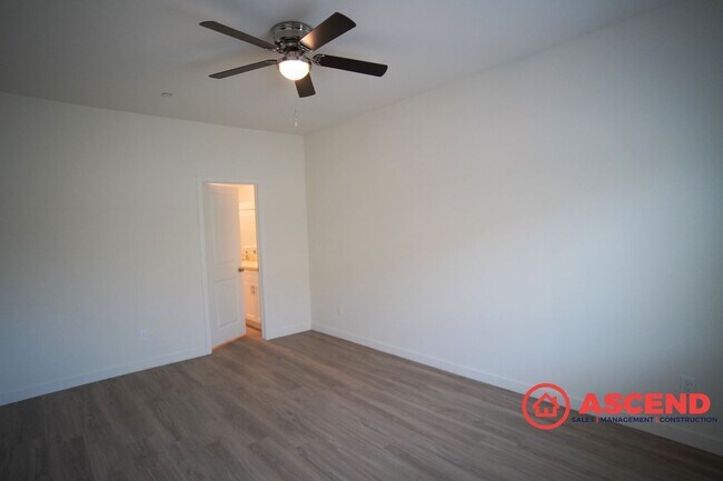 Building Photo - 8609 Frankie Lou St