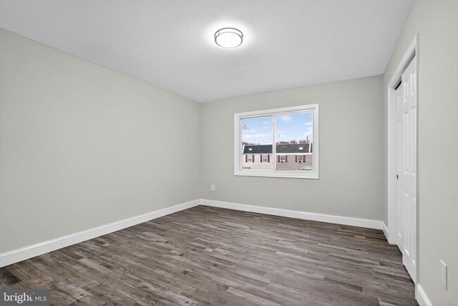 Building Photo - 5708 Mitchell Rd