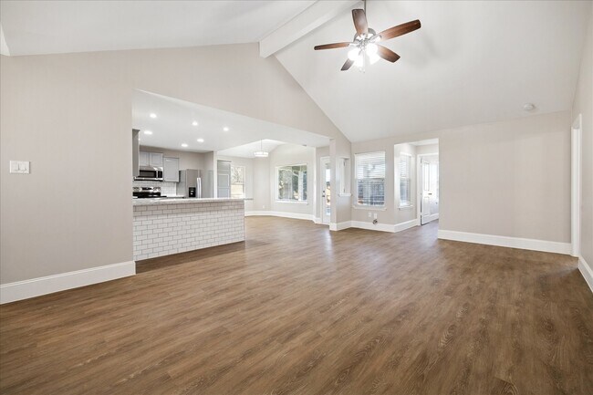 Building Photo - 3123 W Heatherock Cir