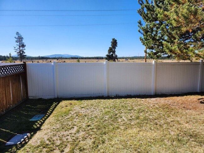 Building Photo - 51269 Riley Ln