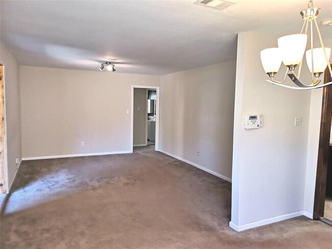 Building Photo - 5405 Huisache St