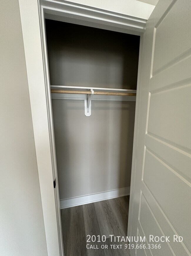 Building Photo - 2010 Titanium Rock Rd