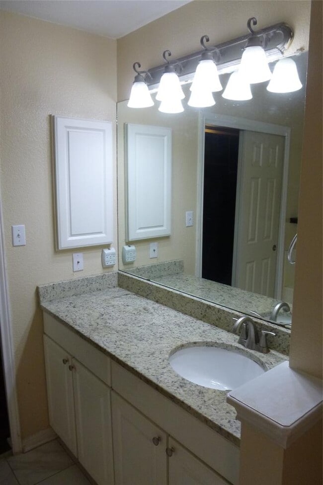 Building Photo - 1016 Stacia's Way