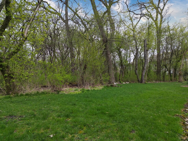 Building Photo - 2739 Cobblestone Dr