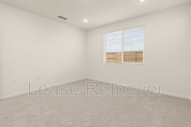 Building Photo - 2385 Sather St