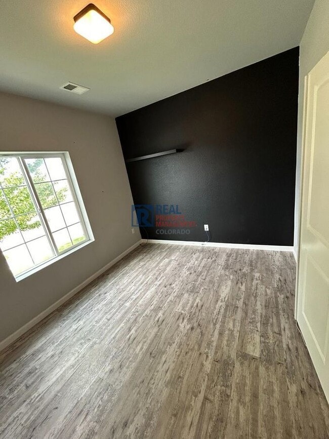 Building Photo - 2909 Quartz Pl