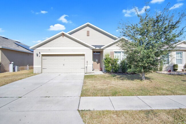 Building Photo - Discover this lovely 4-bedroom, 2-bath home in the sought-after Squires Grove community