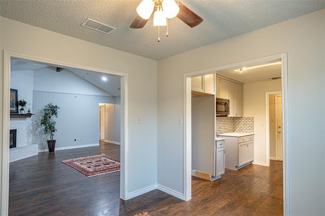 Building Photo - 2302 Westpark Way Cir