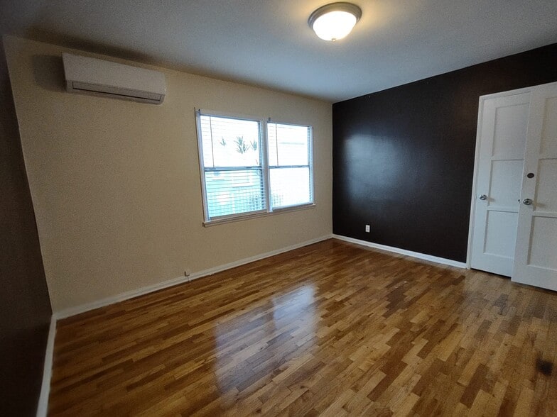 Bedroom 1 - 4265 Sawtelle Blvd