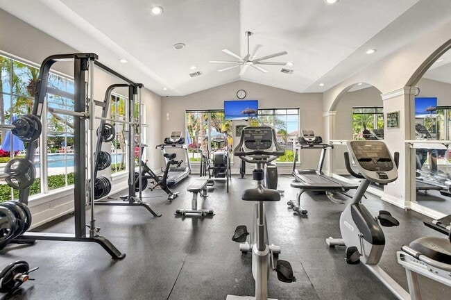 Building Photo - 3606 S Ocean Blvd