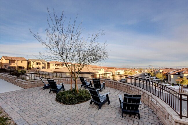 Building Photo - 47 Berneri Dr