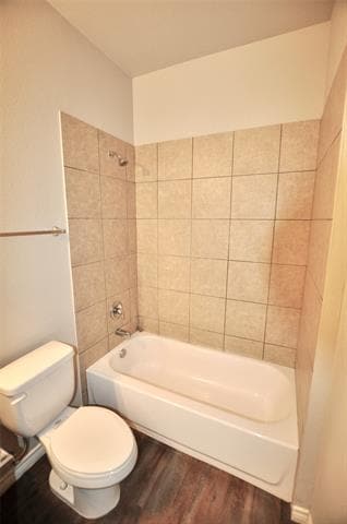 Building Photo - 1106 Story Book Ln