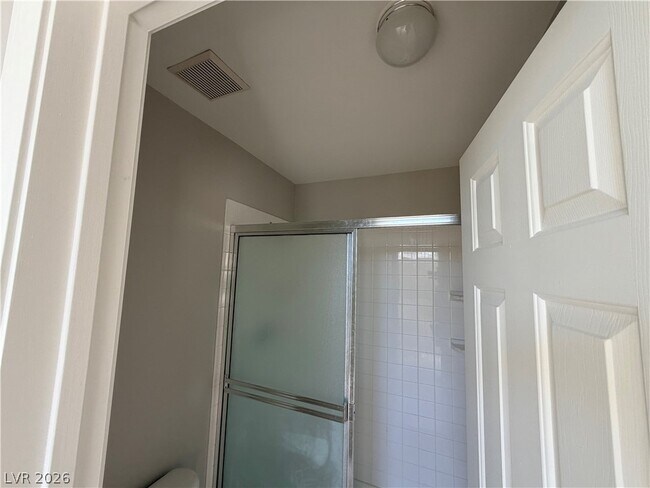 Building Photo - 765 Donelle Ave