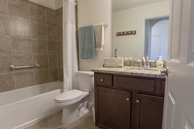 Building Photo - 17108 Vardon Ter