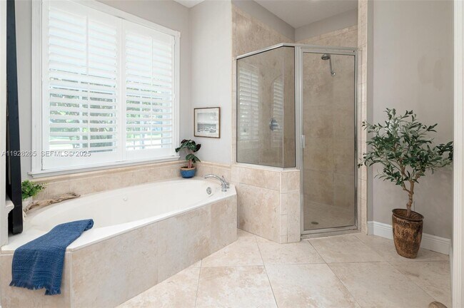 Building Photo - 3842 SW St Lucie Ln