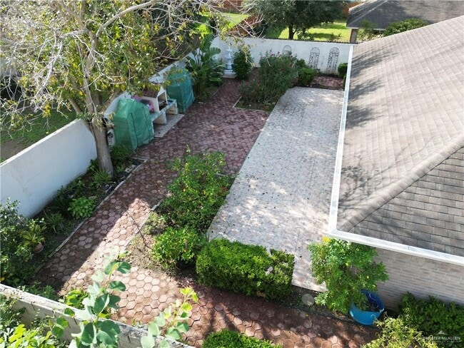 Building Photo - 21 San Benito St