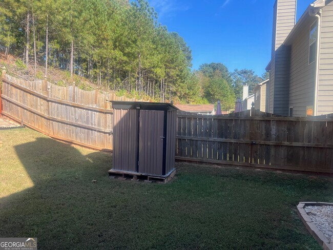 Building Photo - 131 Dustin Dr