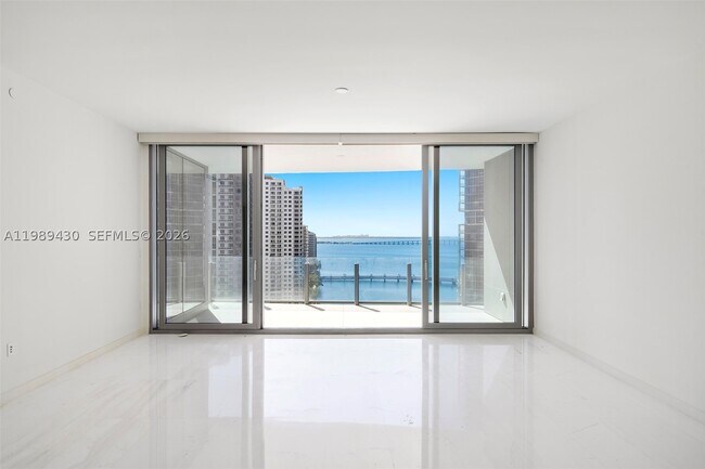 Building Photo - 300 Biscayne Blvd