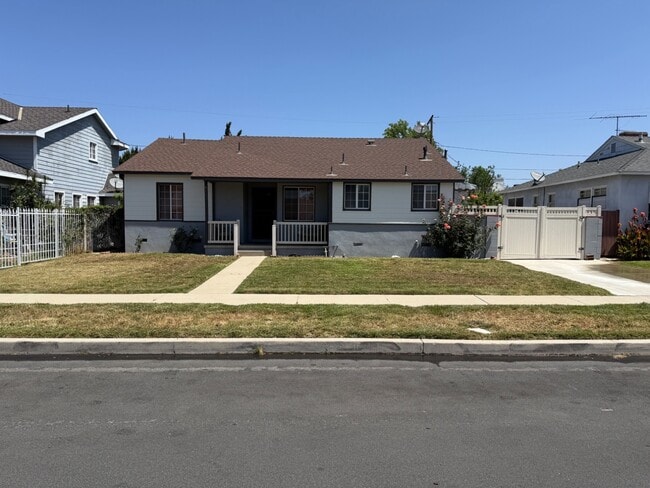 Primary Photo - 8188 Lesner Ave