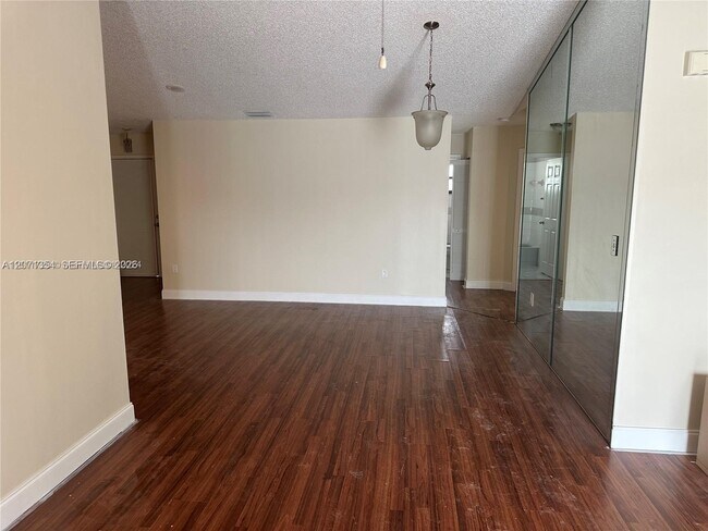 Building Photo - 6991 NW 169th Terrace