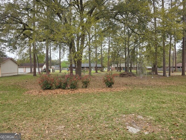 Building Photo - 403 Savannah Ave