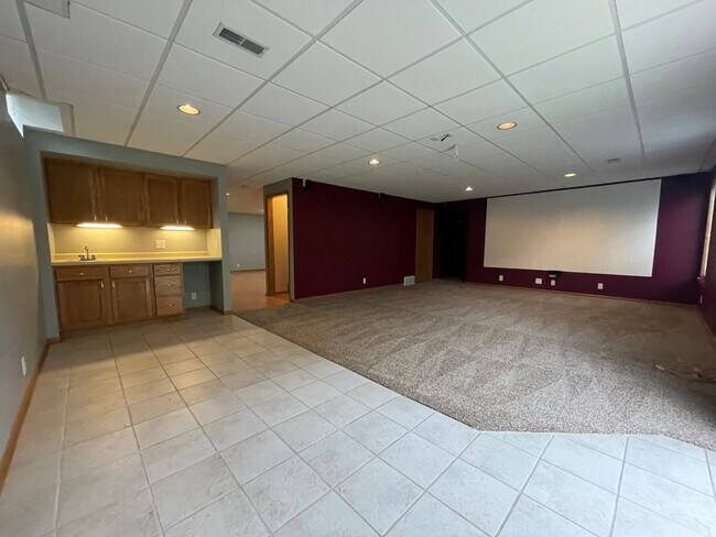 Building Photo - 4014 Buccaneer Blvd