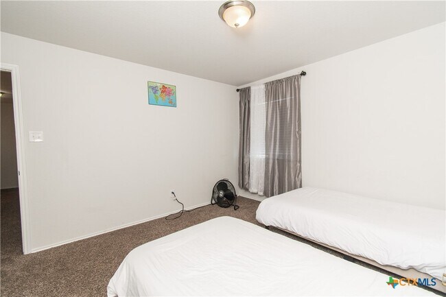 Building Photo - 3905 Anvil Range Rd