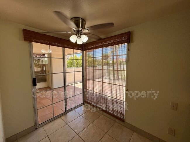 Building Photo - 43851 Vía Granada