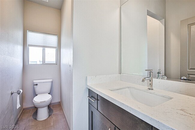 Building Photo - 8052 Haywood Estate Ave