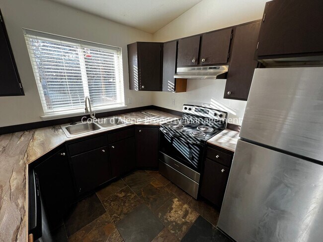 Building Photo - 3 bed house in Hayden at end of Cul-de-Sac!