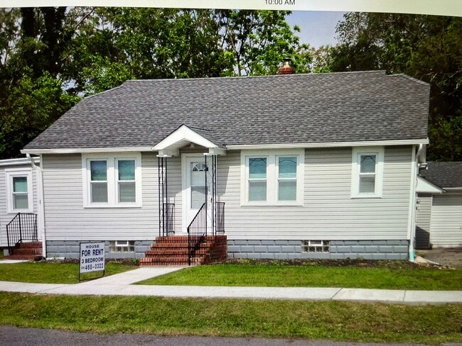 Primary Photo - 175 Yorke St