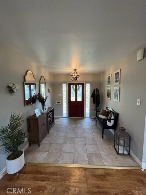 Building Photo - 935 N 1st Ave