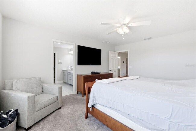 Building Photo - 12990 Wildgrass Trl