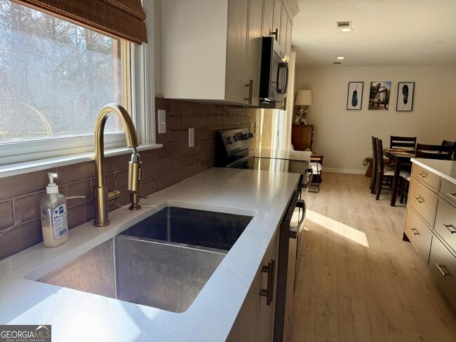 Building Photo - 3041 Monroe Hwy