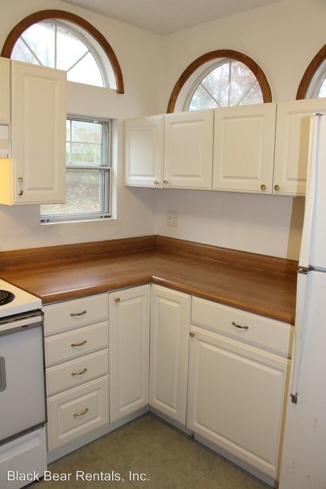 Building Photo - 3 br, 2 bath House - 29 Wentworth Ave