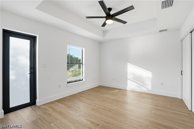 Building Photo - 3903 15th St SW