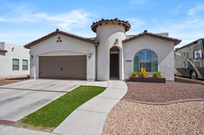 Building Photo - 14709 Tierra Garcia Dr