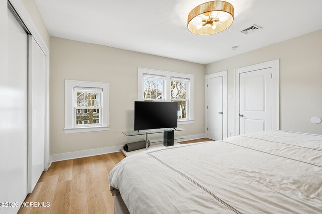 Building Photo - 14 Norwood Ct