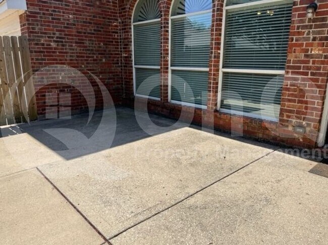 Building Photo - 12572 Alfa Romeo Way
