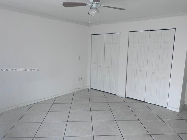 Building Photo - 1607 SW 136th Pl