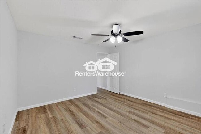 Building Photo - Completely ReFreshed Grapevine Rental