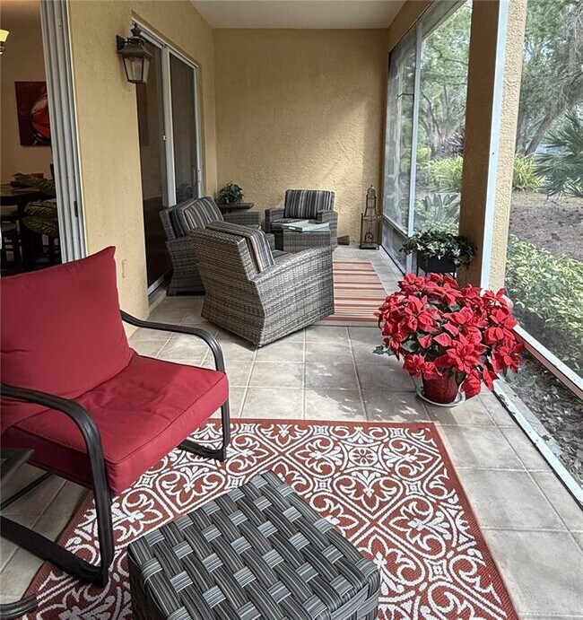 Building Photo - 3625 Square W Ln #4