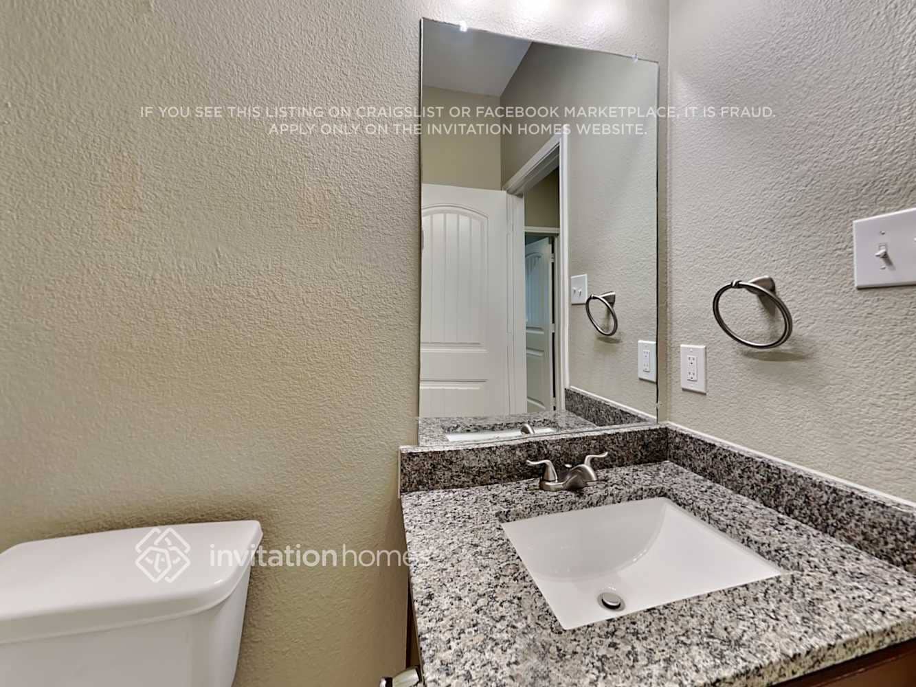 Building Photo - 2106 Slow Stream Dr