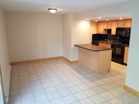 Building Photo - 3007 Emmet Ave