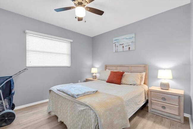 Building Photo - 175 116th Ave