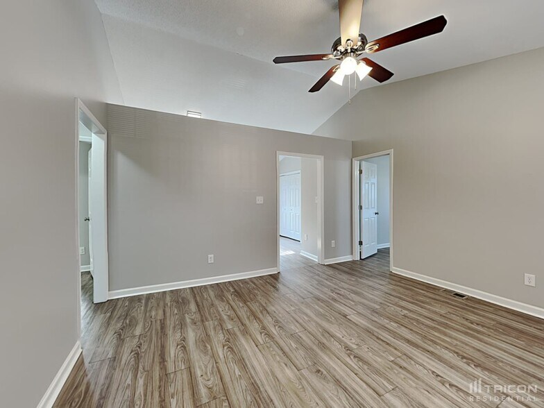 Building Photo - 1203 Delham Rd