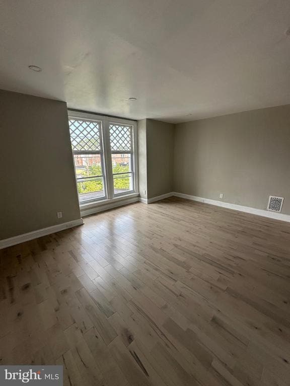 Building Photo - 4710 Warrington Ave